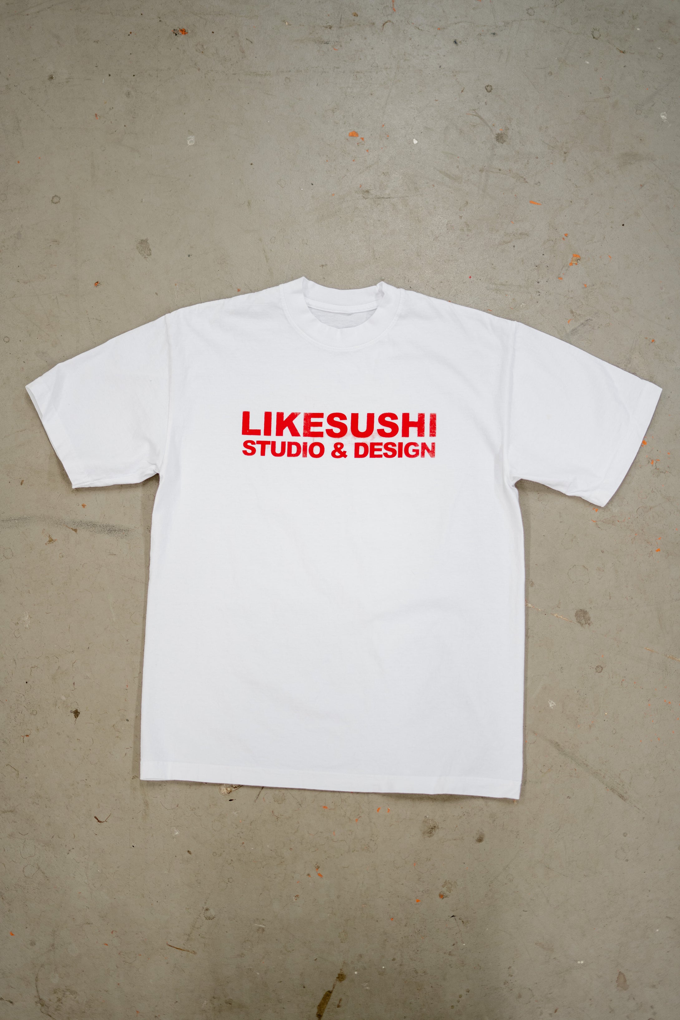 Studio & Design T-Shirt (White/Red) - likesushi