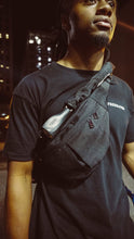 Load image into Gallery viewer, Everyday Shoulder/Waist Bag (Black) - likesushi
